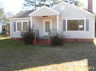1616 Lewis St, Camden, SC 29020
