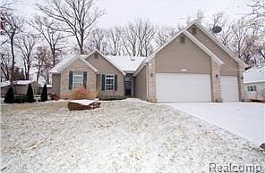 1st image of 924 Edgewood Dr