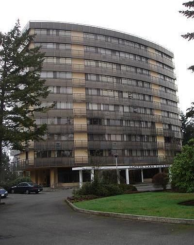 Executive living on the West Side of Olympia