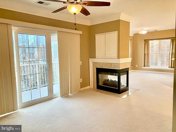 4th image of 5950 Kimberly Anne Way Unit 304