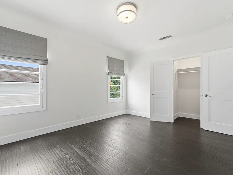 920 N Genesee Ave #920 — Photo 11