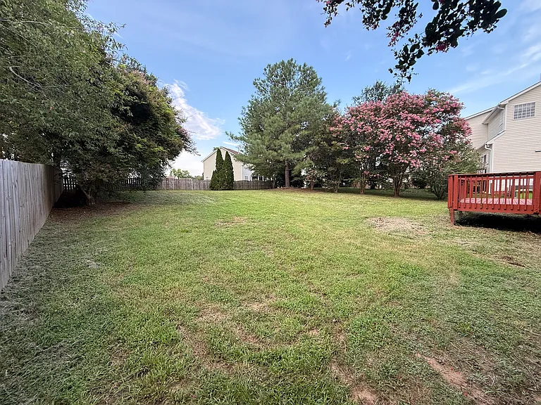 5233 Pinehall Wynd — Photo 39