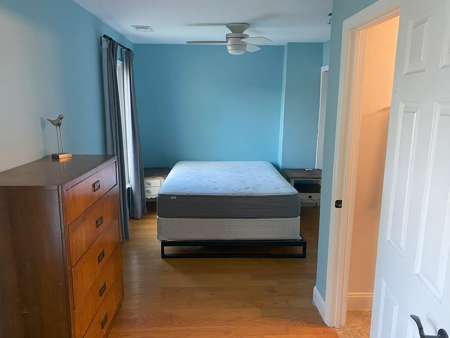 3 bed, 2.5 bath, 1240 sqft, $1,500 — Photo 2