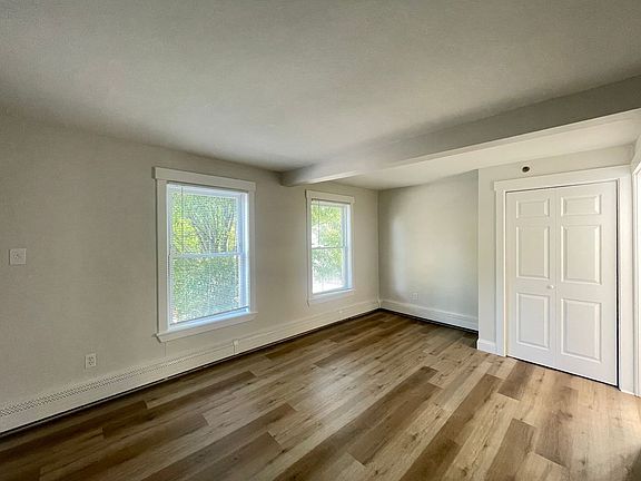 3rd image of 251 Pine St APT 201