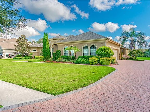 2nd image of 4056 Grandefield Cir