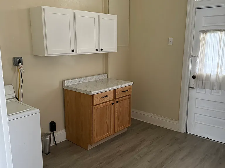 310 Maryland Ave — Photo 17