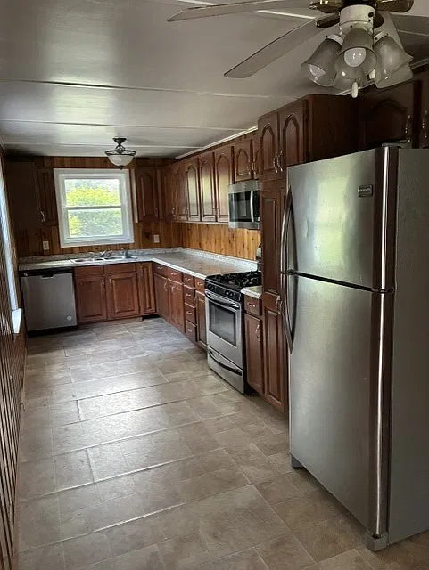 3 bed, 1680 sqft, $1,400 — Photo 3