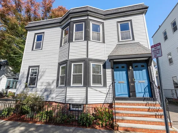27-29 Knapp St, Somerville, MA 02143