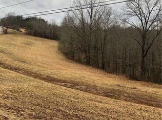 Tally Ho Rd, Parkersburg, WV 26104