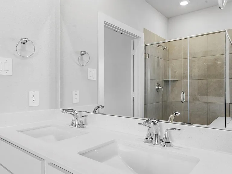 5403 Kingdom Heights Blvd — Photo 31