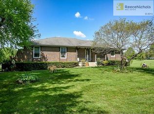 20204 S Stockman Rd, Belton, MO 64012