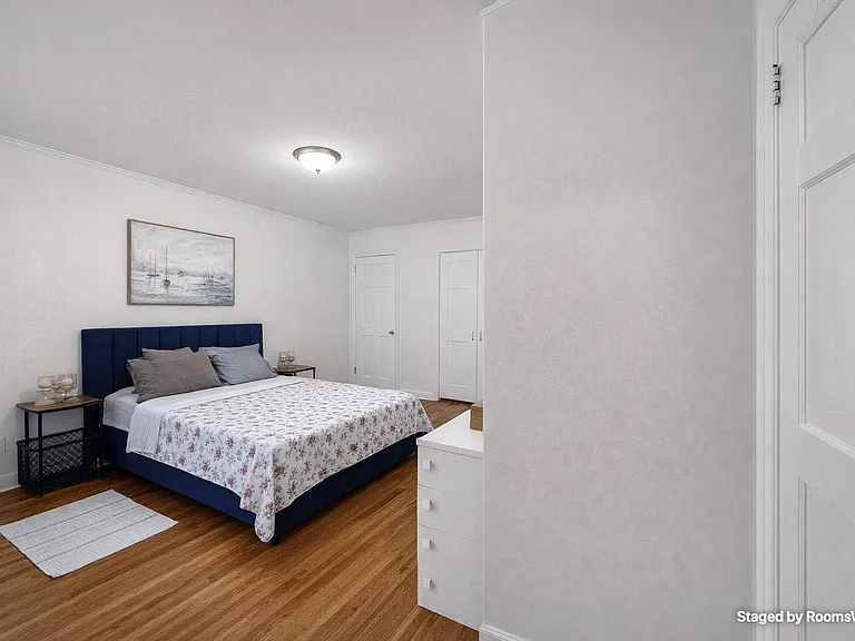 60-15 Fresh Pond Rd #A7 — Photo 3