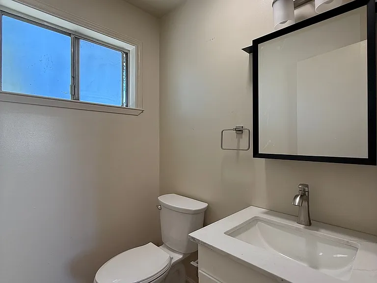 1816 Stuart St #1818 — Photo 33