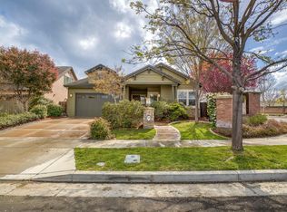 930 Oliver Ct, Woodland, CA 95776