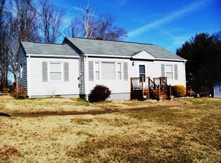 150 Stuart Ridge Rd, Martinsville, VA 24112