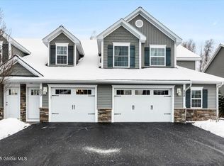 503 Brunswick Meadows Way, Troy, NY 12182