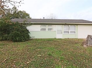 413 Mistletoe Ln, Bartlesville, OK 74003