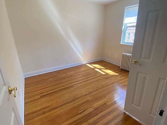 5th image of 67-20 Cloverdale Blvd #B2