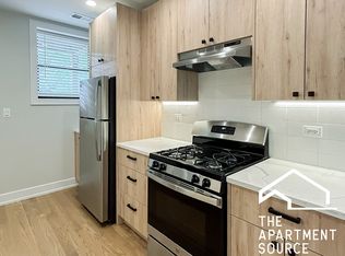 2057 W Dickens Ave #2N, Chicago, IL 60647