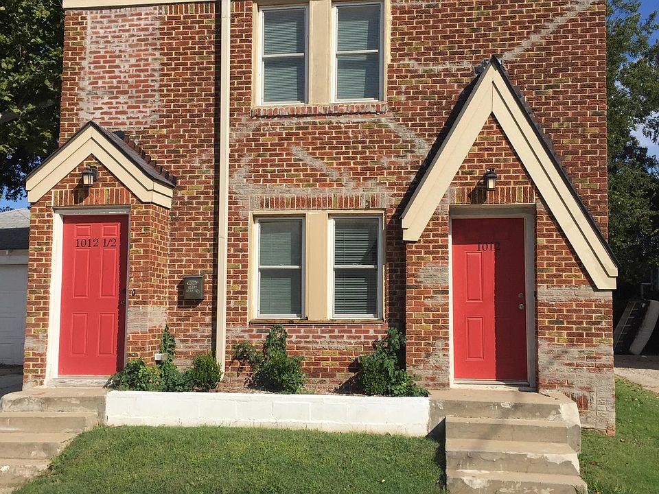 Downstairs unit in trendy midtown area