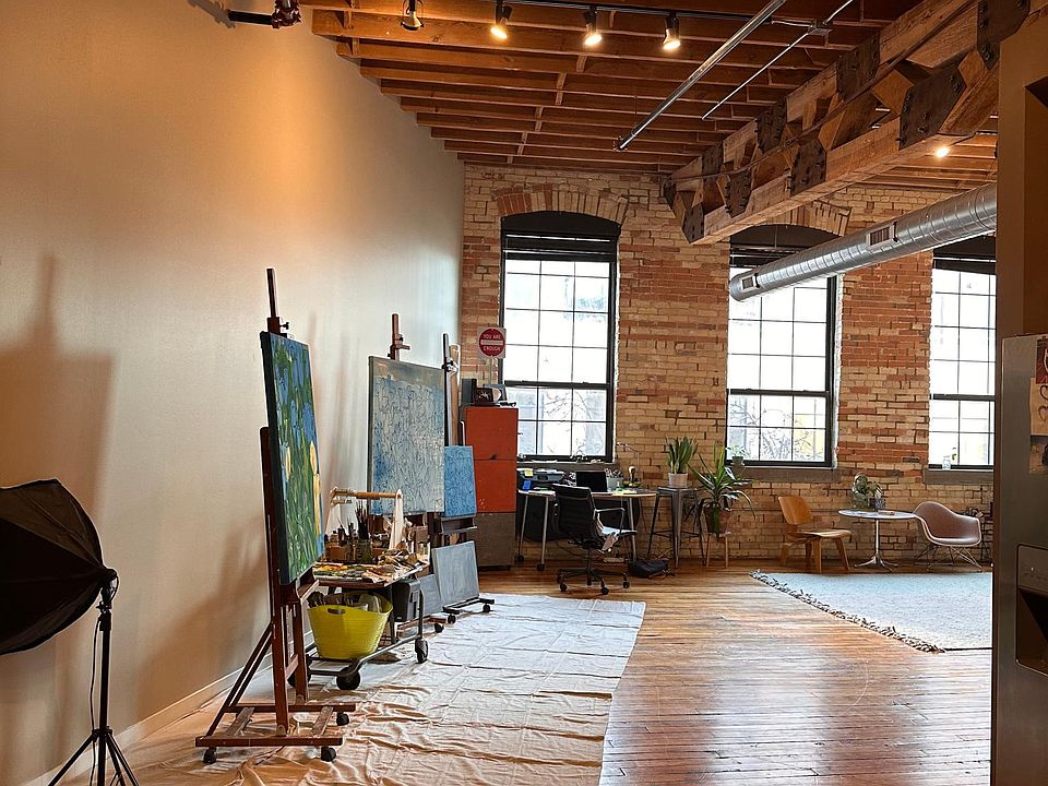 1st image of 146 S River Ave APT 208