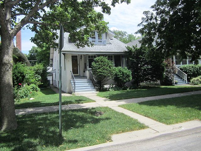 1st image of 716 Clarence Ave