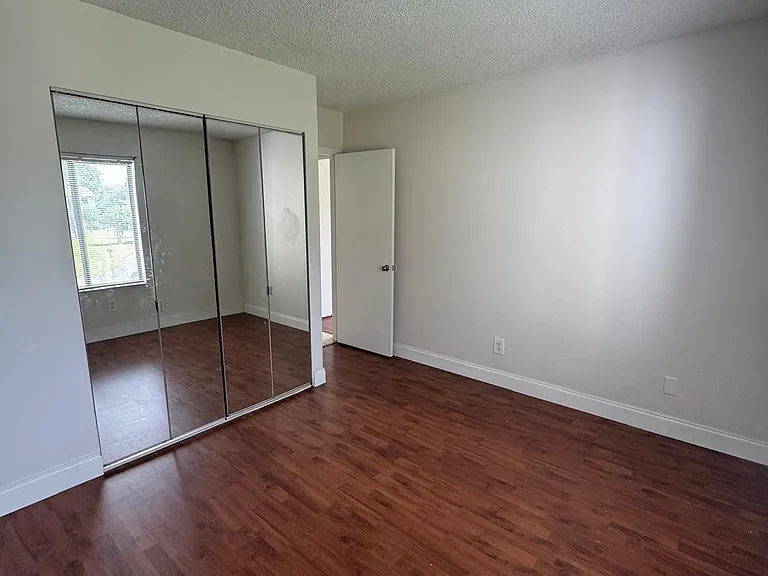8203 Sun Spring Cir #52 — Photo 3