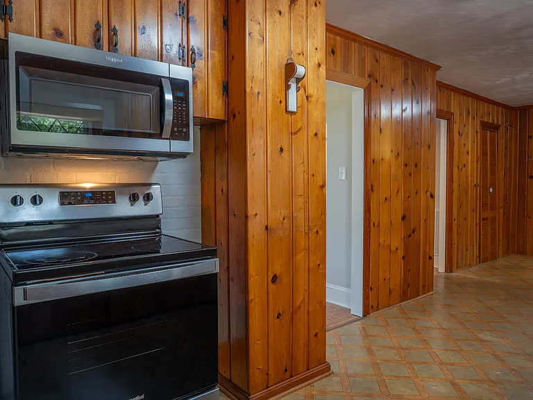 14297 Devils Three Jump Rd — Photo 46