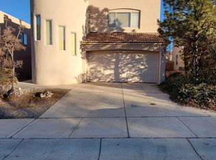 7209 Via Contenta NE, Albuquerque, NM 87113