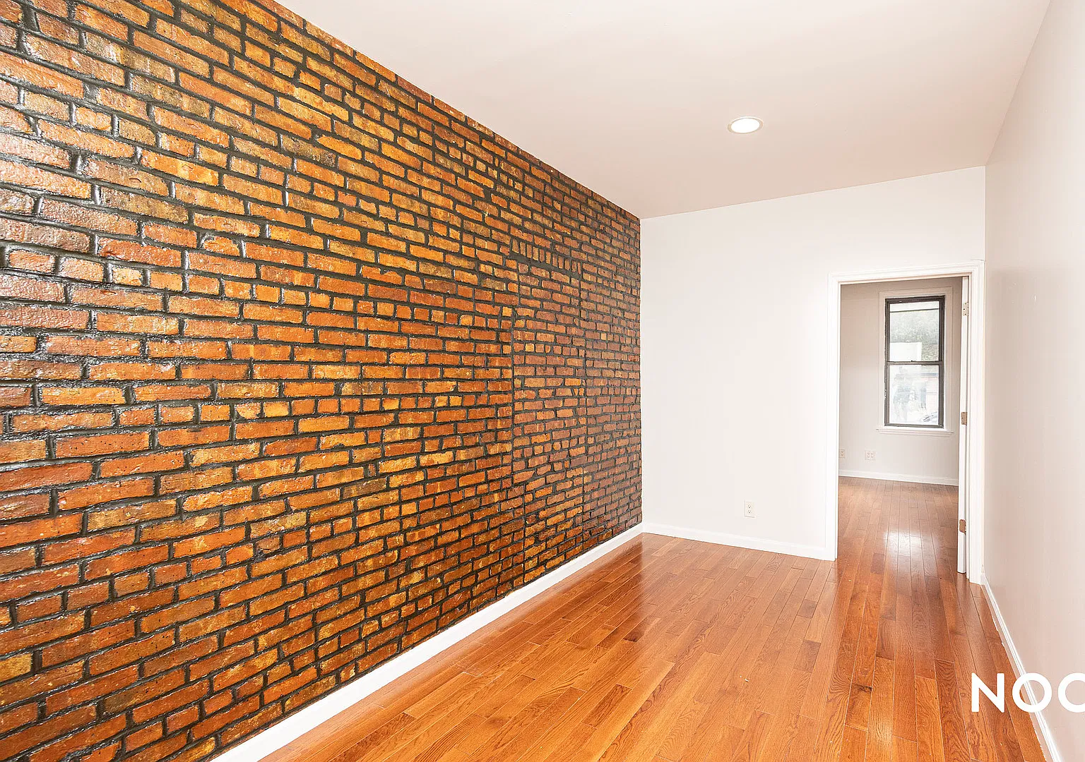 1806 George Street — Photo 1