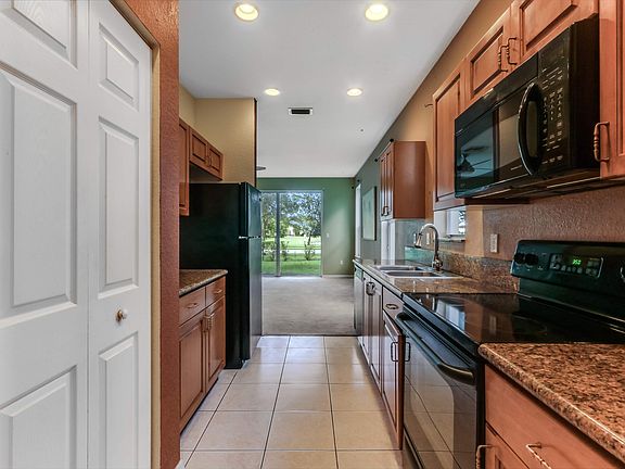 3rd image of 1174 Sweet Violet Ct