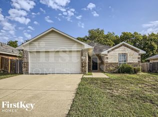 278 Meadowcrest Dr, Terrell, TX 75160