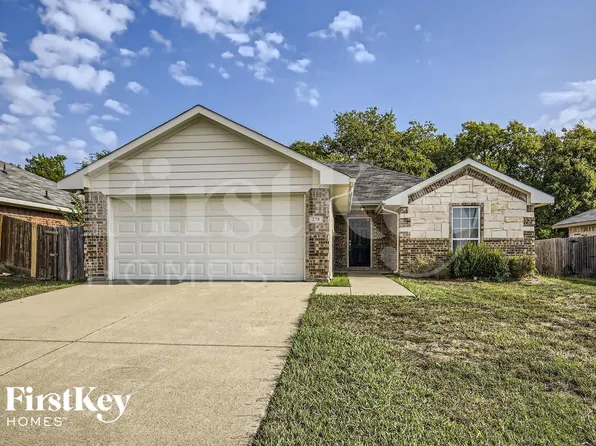 278 Meadowcrest Dr, Terrell, TX 75160