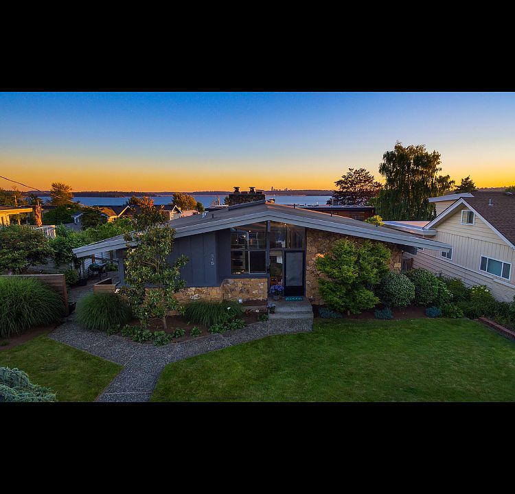 1st image of 315 7th Ave W