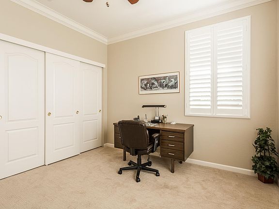 3rd image of 4621 Monte Mar Dr
