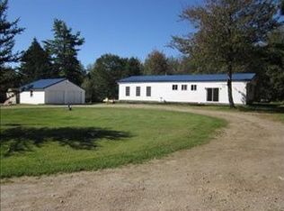 44 Resh Rd, Searsport, ME 04974