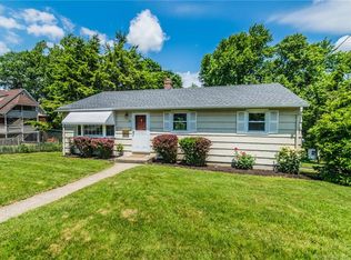 21 Buckingham St, Bristol, CT 06010