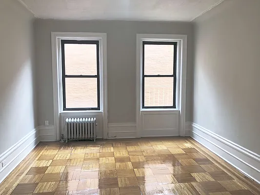 Rented by Bruma Realty LLC | media 8