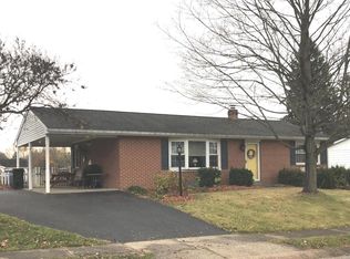 2440 Ramblewood Rd, York, PA 17408