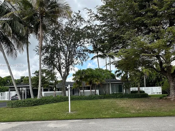 10735 SW 134th Ter, Miami, FL 33176
