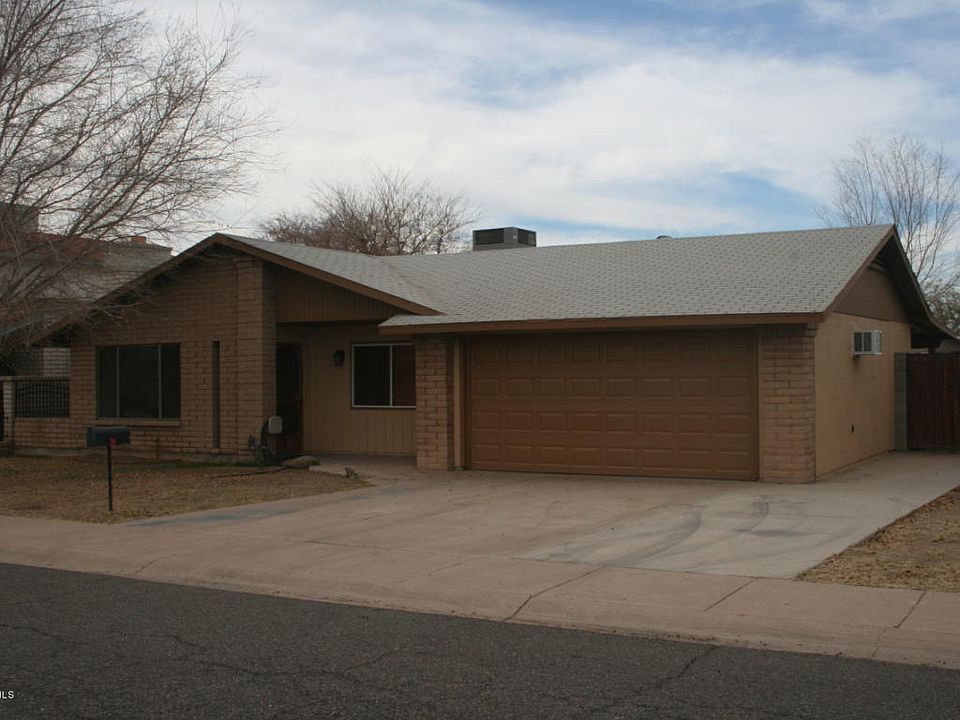 1st image of 6026 N 72nd Ln
