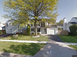 18020 Silver Leaf Dr, Gaithersburg, MD 20877