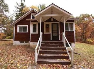 17 Pulvers Ln, Rhinebeck, NY 12572