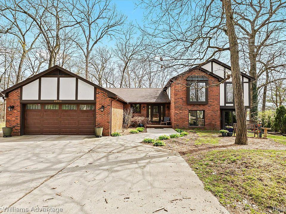 1st image of 9030 Hillview Dr