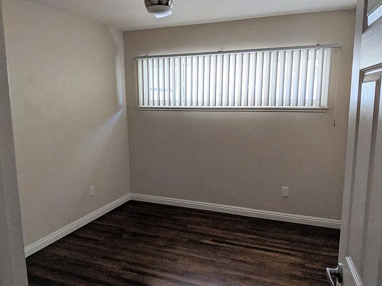 8631 Fireside Ave — Photo 9