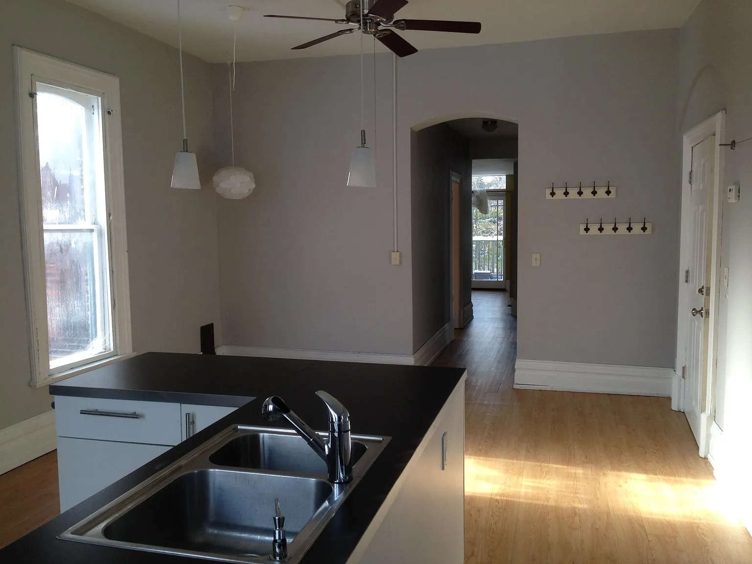 3643 Lincoln St — Photo 4