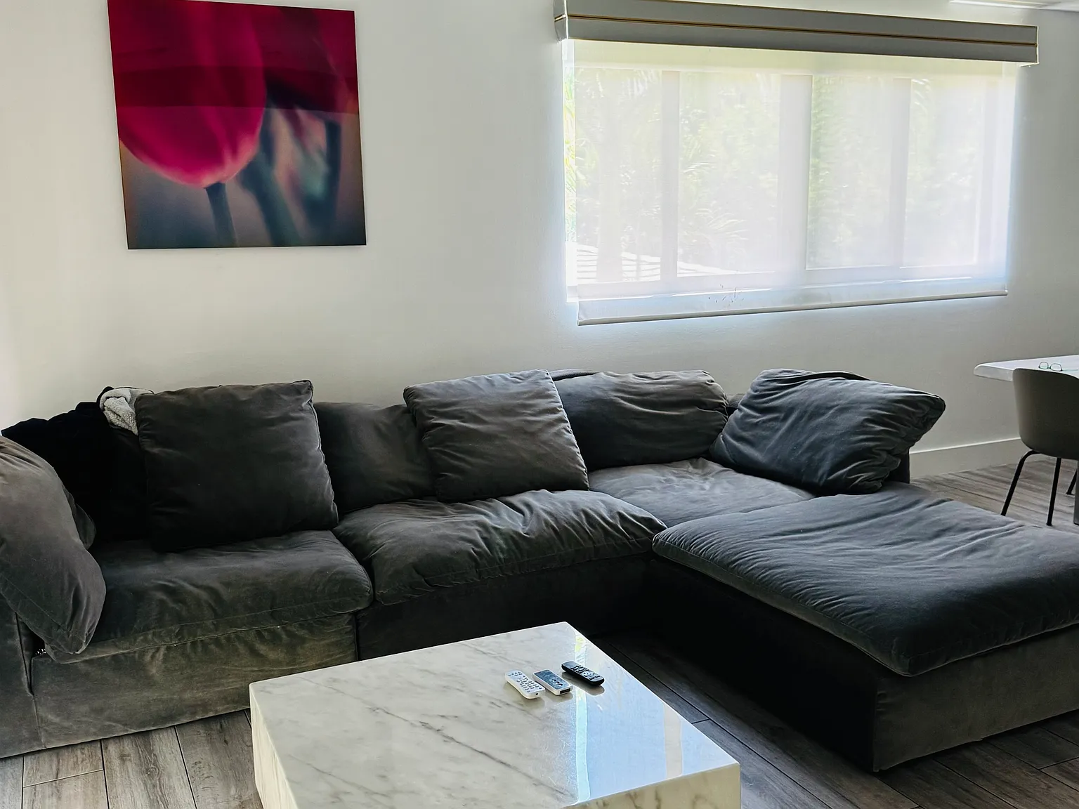 5 bed, 2624 sqft, $10,500 — Photo 2