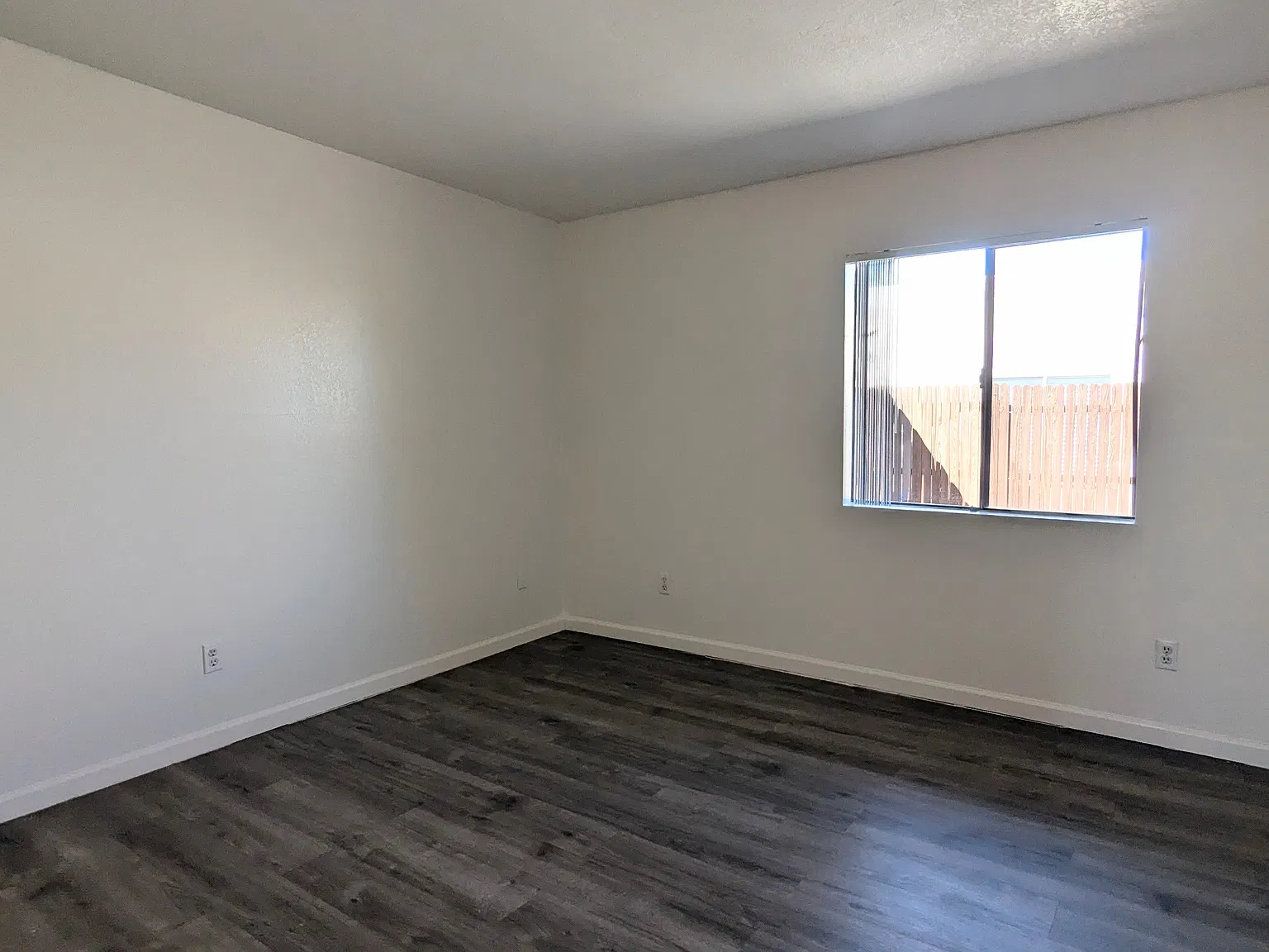 2 bed, 825 sqft, $1,150 — Photo 4