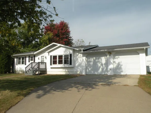 501 East Parrish Street, Prairie Du Chien, WI 53821