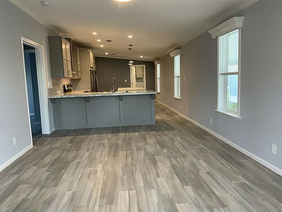 2nd image of 548 Stanleys Cay
